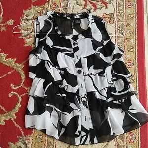 Nue options ruffle top
